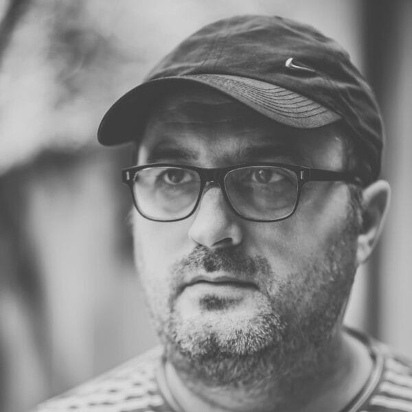 About Us RestorePic.com About Us RestorePic.com